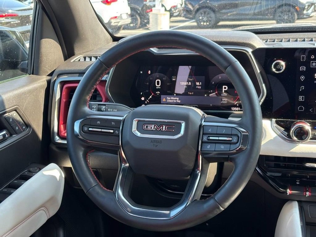 Used 2024 GMC Canyon AT4X AWD/4WD image 13