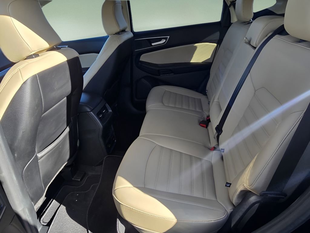 Used 2021 Ford Edge SEL w/ Convenience Package image 28