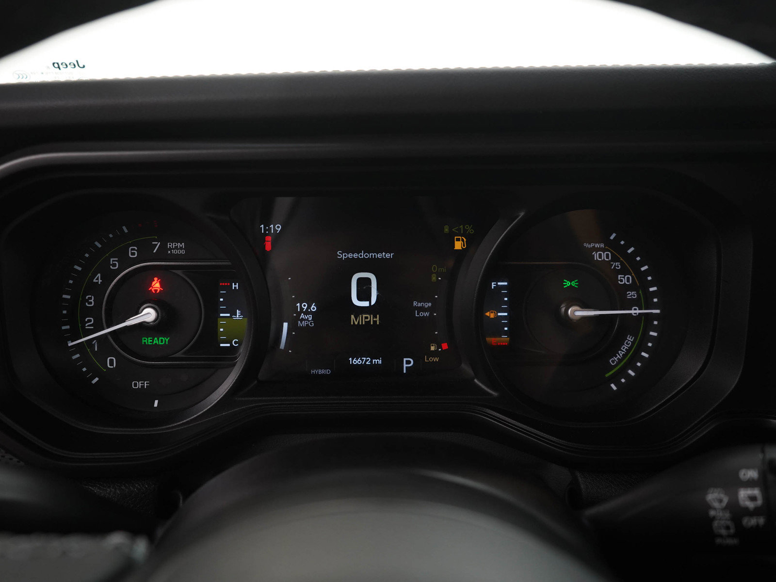 Used 2025 Jeep Wrangler Unlimited Rubicon 4xe w/ Convenience Group AWD/4WD image 26