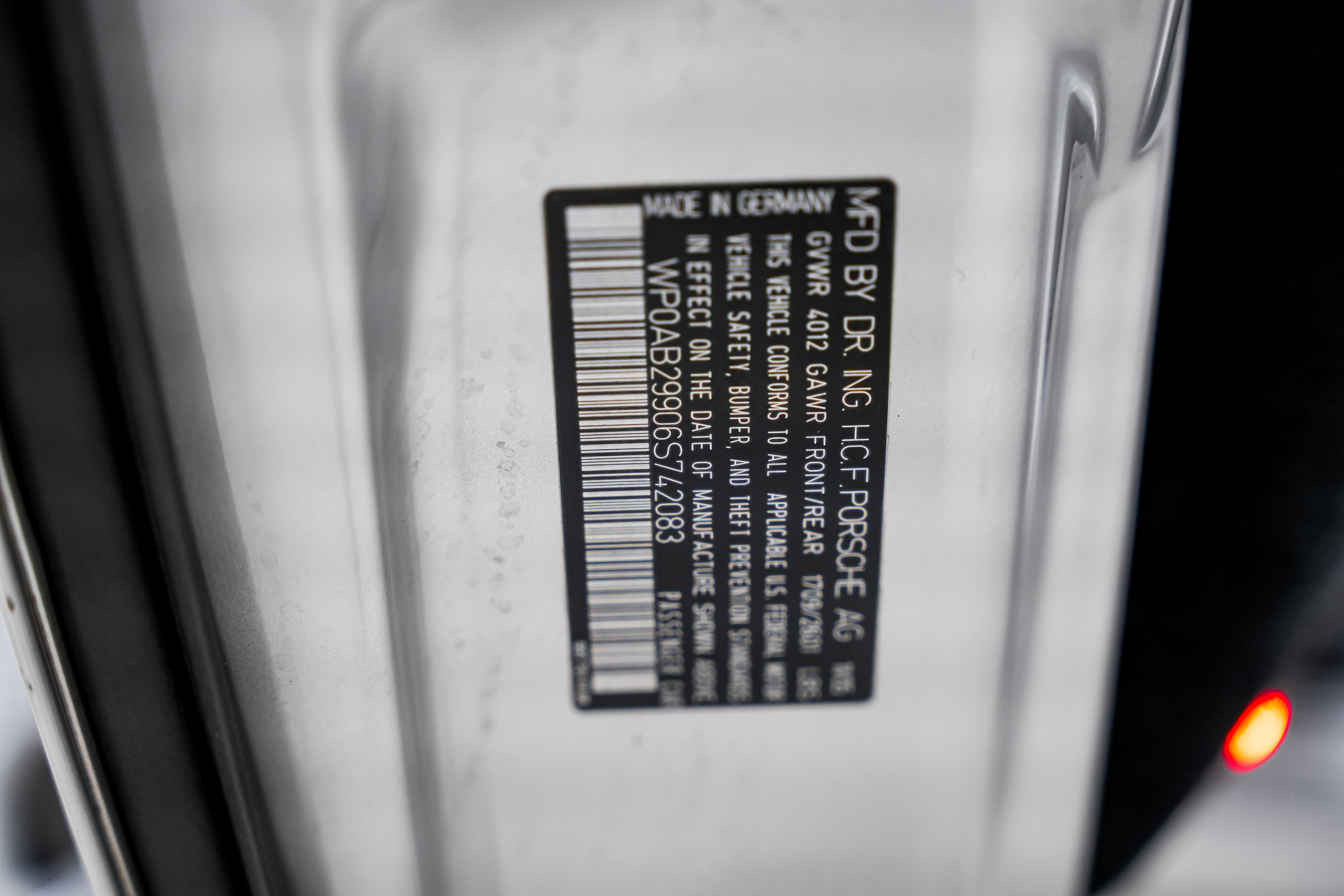 Used 2006 Porsche 911 Carrera S image 46