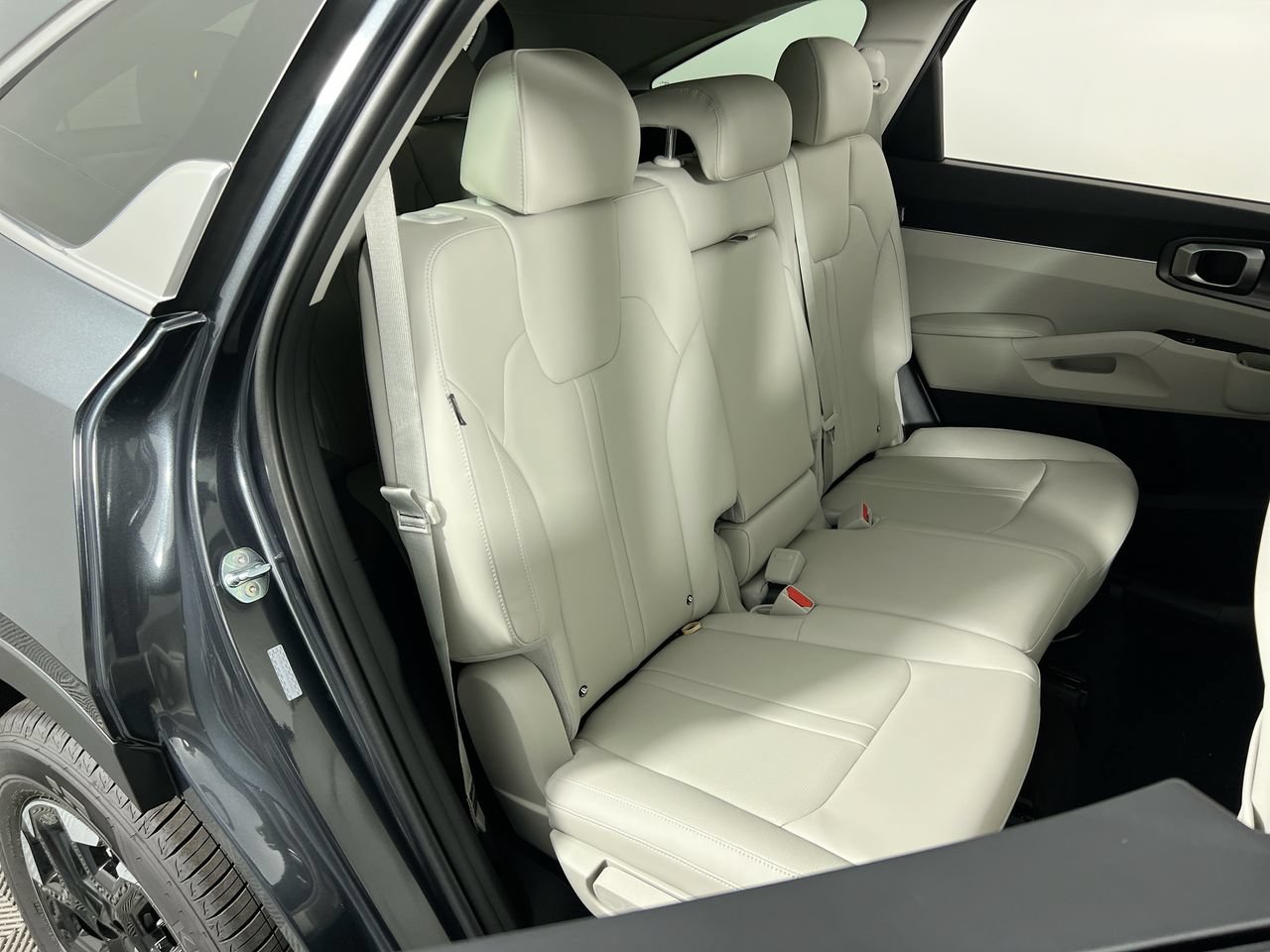 New 2026 Kia Sorento S FWD image 27