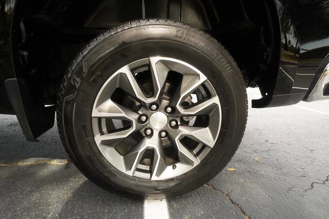 Used 2023 Chevrolet Silverado 1500 LT image 40