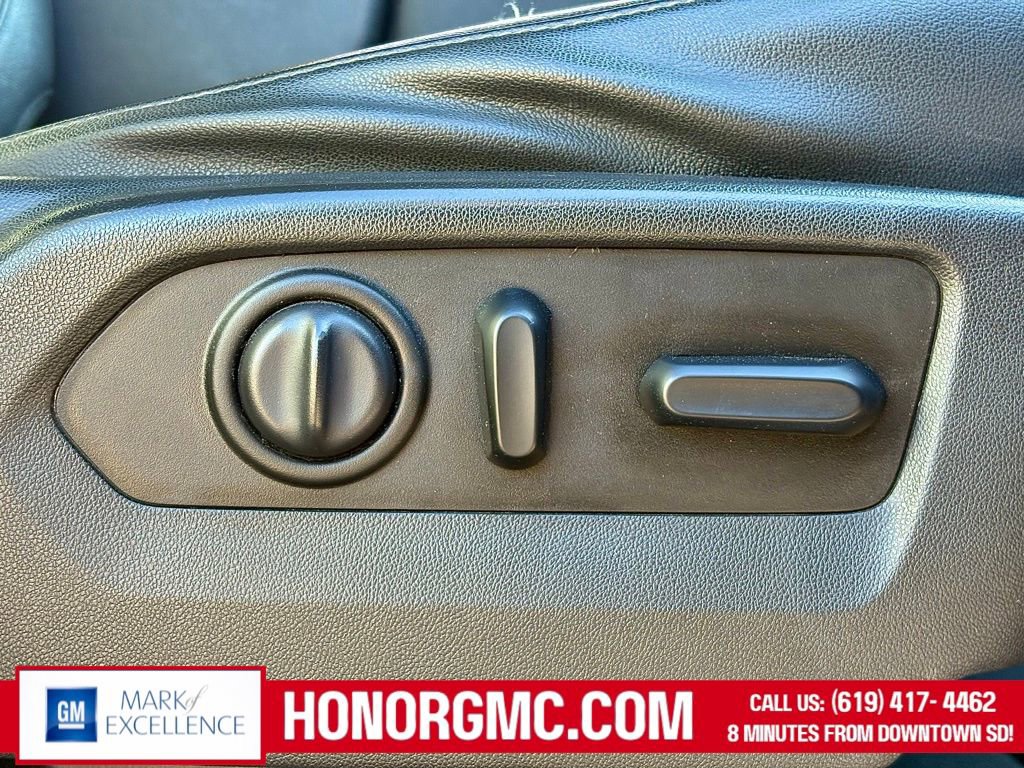 Used 2019 GMC Sierra 1500 SLT w/ X31 Off-Road Package image 27