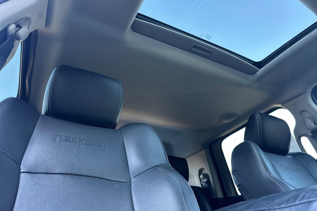 Used 2016 RAM 2500 Laramie image 16