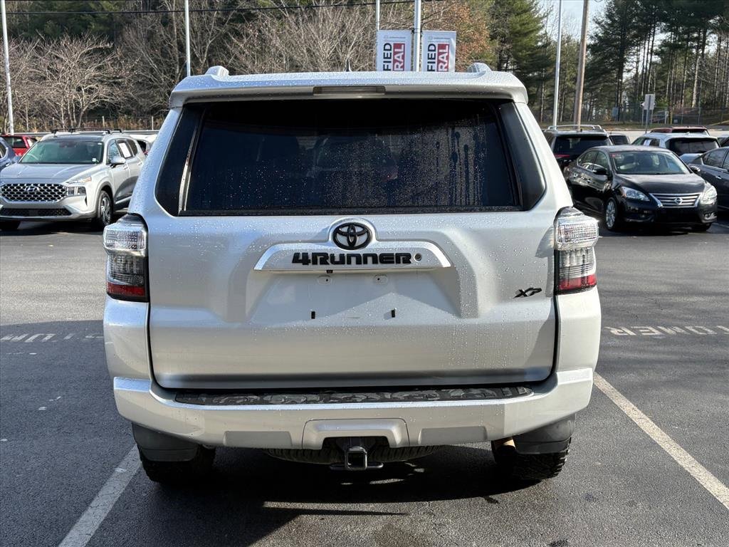 Used 2018 Toyota 4Runner SR5 Premium image 5