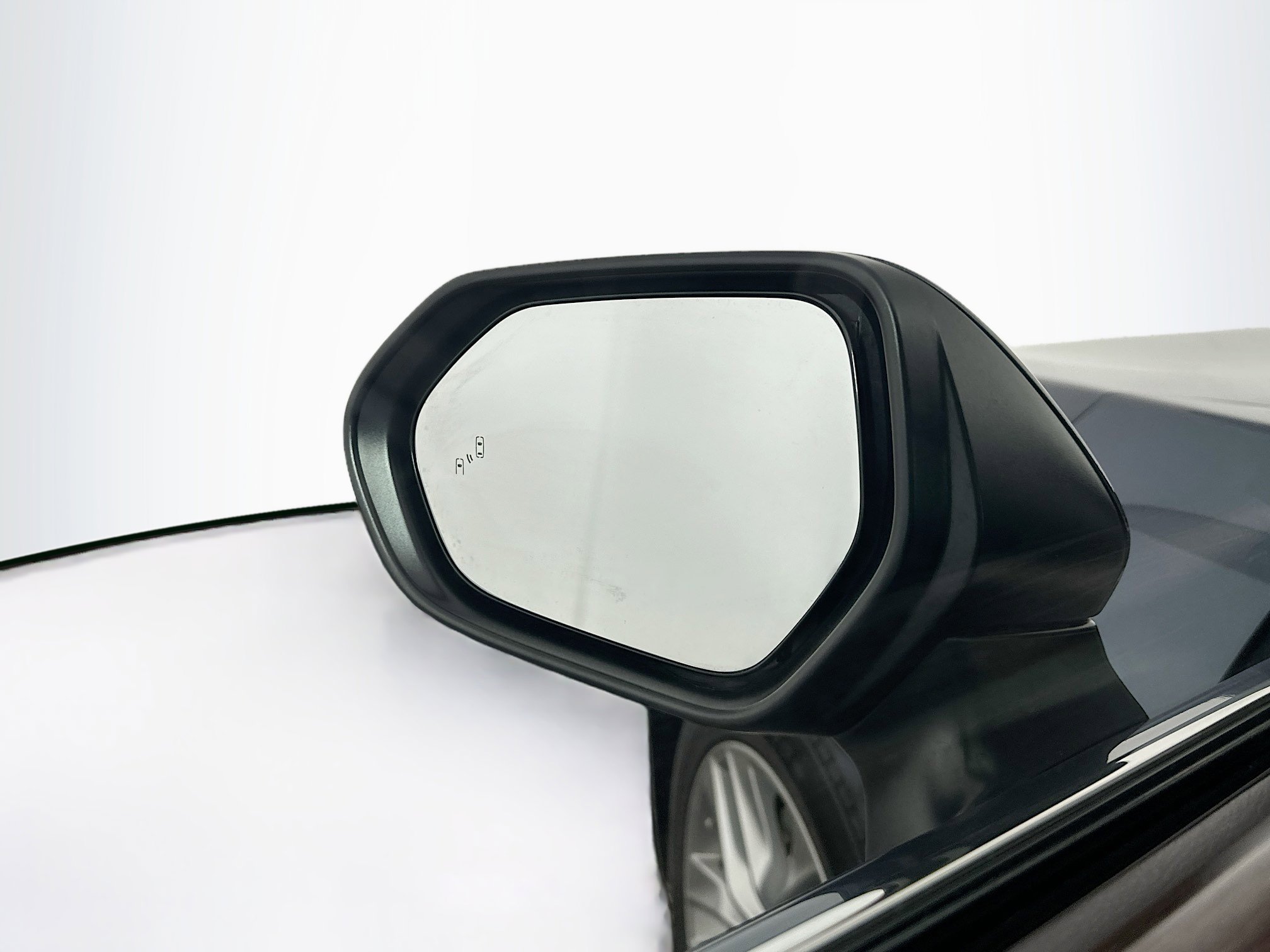 Used 2022 Toyota Avalon XLE image 16