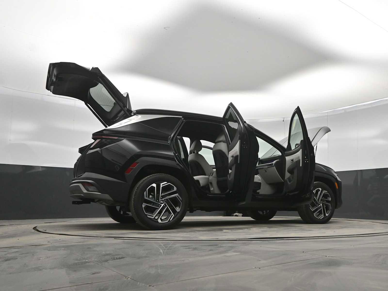 Certified 2025 Hyundai Tucson Limited image 45