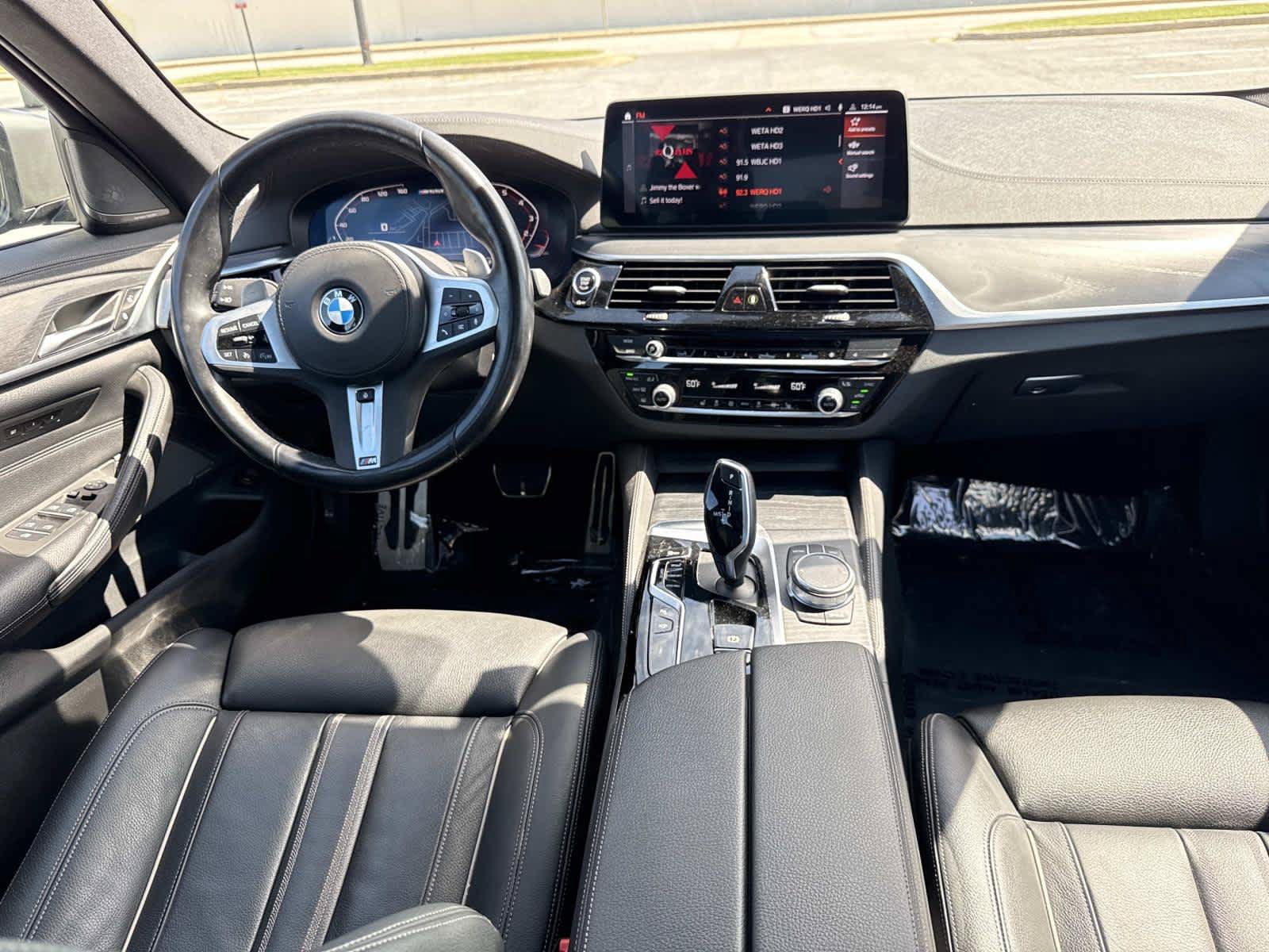 Used 2023 BMW M550i xDrive w/ Parking Assistance Package AWD/4WD image 17