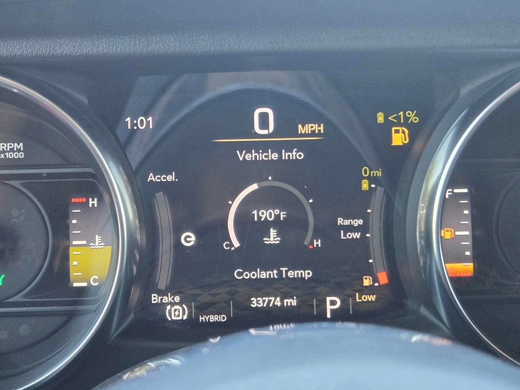 Used 2021 Jeep Wrangler Unlimited Sahara AWD/4WD image 21