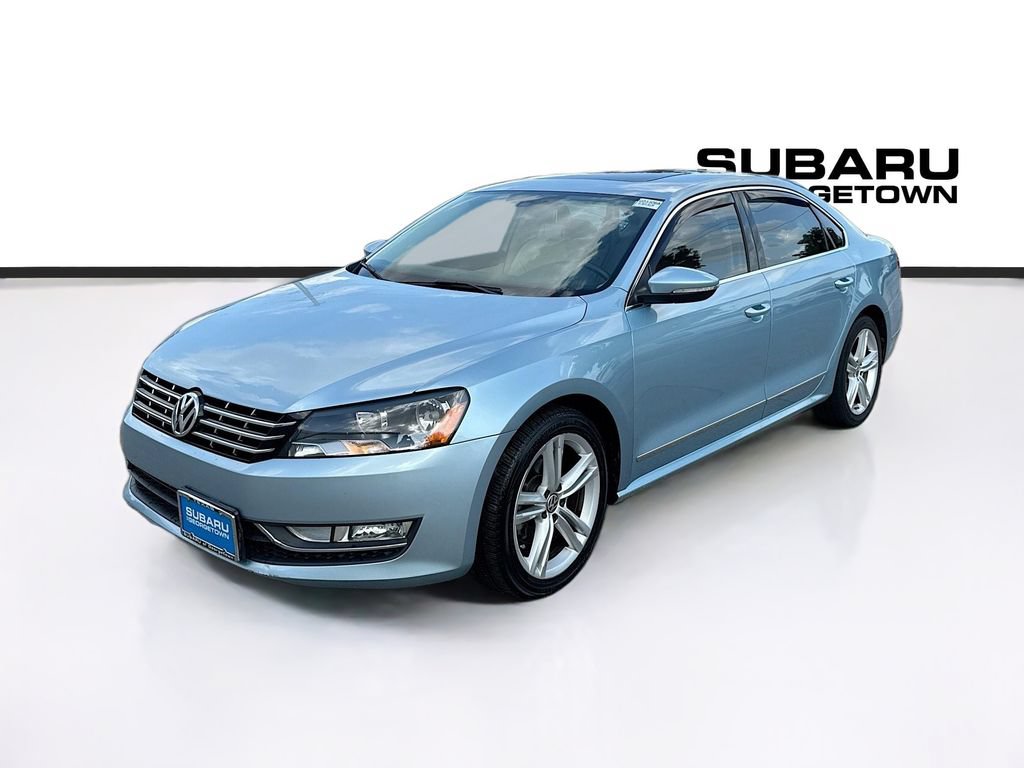 Used 2012 Volkswagen Passat TDI SEL Premium FWD image 3