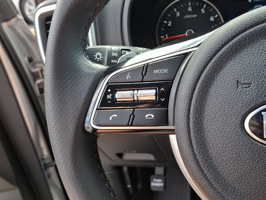 Used 2022 Kia Sportage Nightfall Edition AWD/4WD image 20