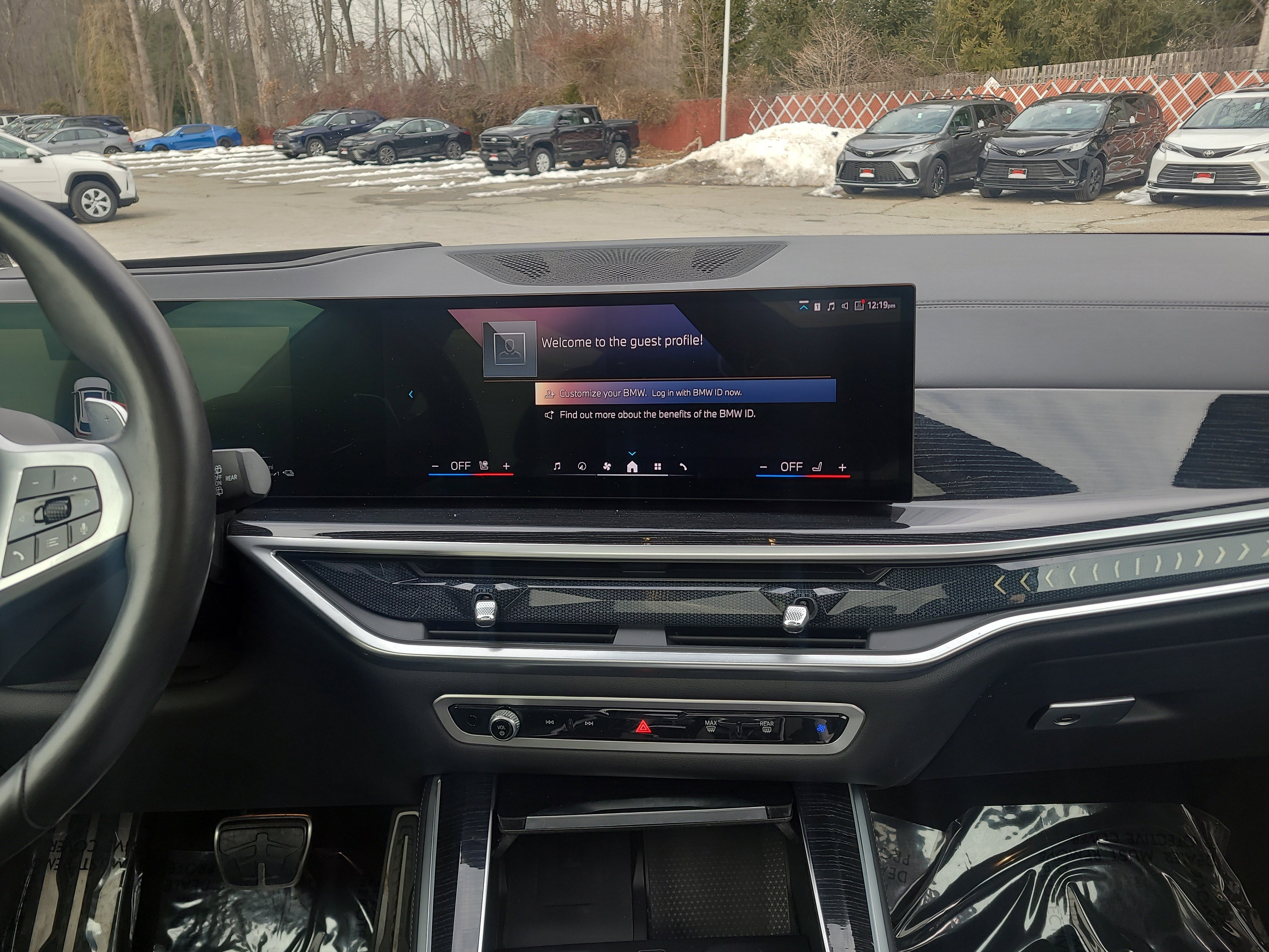 Used 2024 BMW X5 xDrive50e w/ M Sport Package image 19