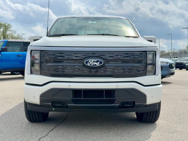 New 2025 Ford F150 Lightning Platinum image 3