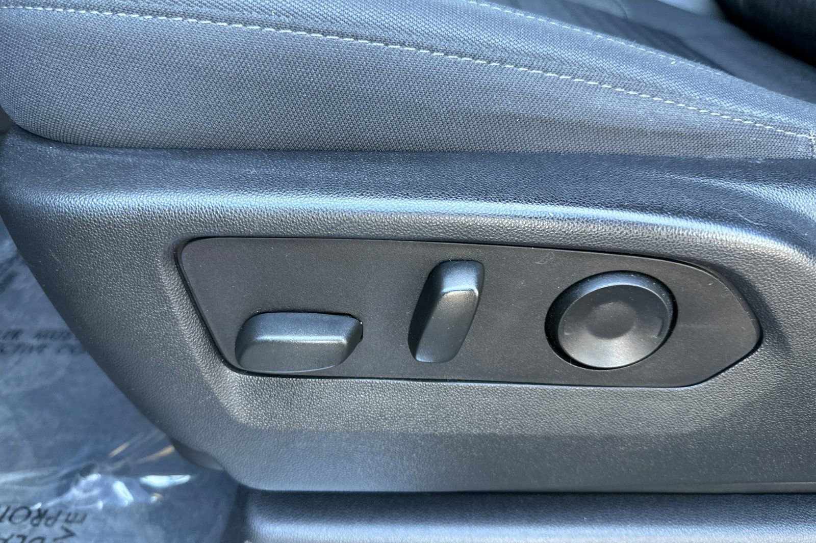 Used 2022 GMC Sierra 1500 Elevation w/ Preferred Package AWD/4WD image 12