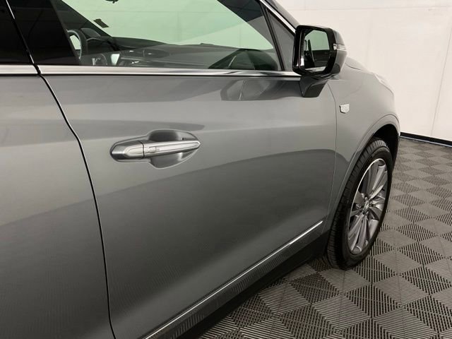 Certified 2025 Cadillac XT5 Premium Luxury w/ Technology Package AWD/4WD image 7