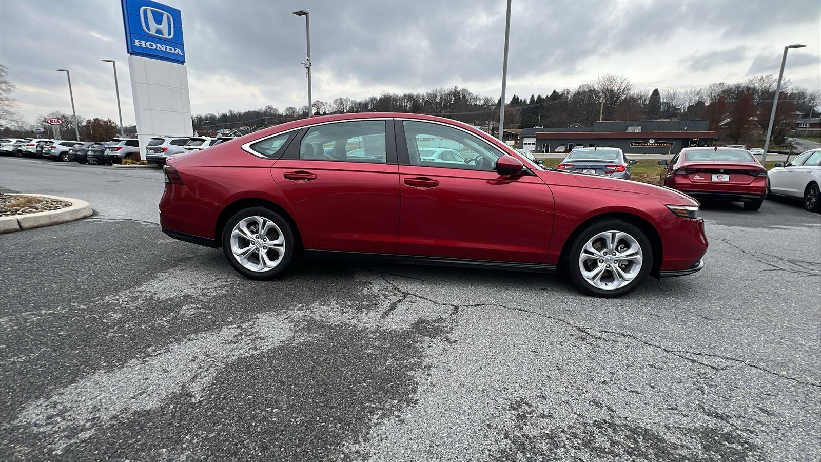 Used 2023 Honda Accord LX image 3