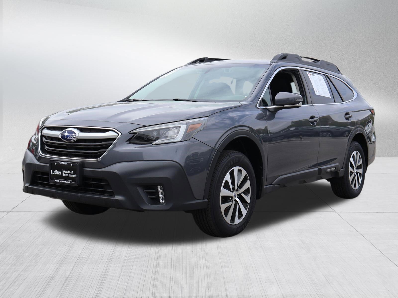 Used 2020 Subaru Outback Premium AWD/4WD image 3
