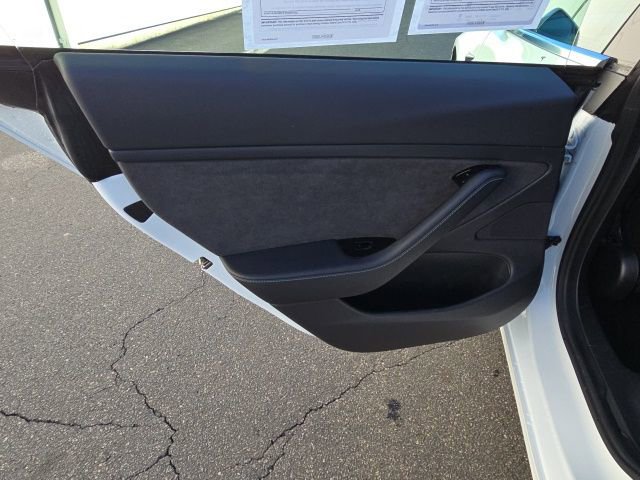 Used 2020 Tesla Model 3 Long Range image 19