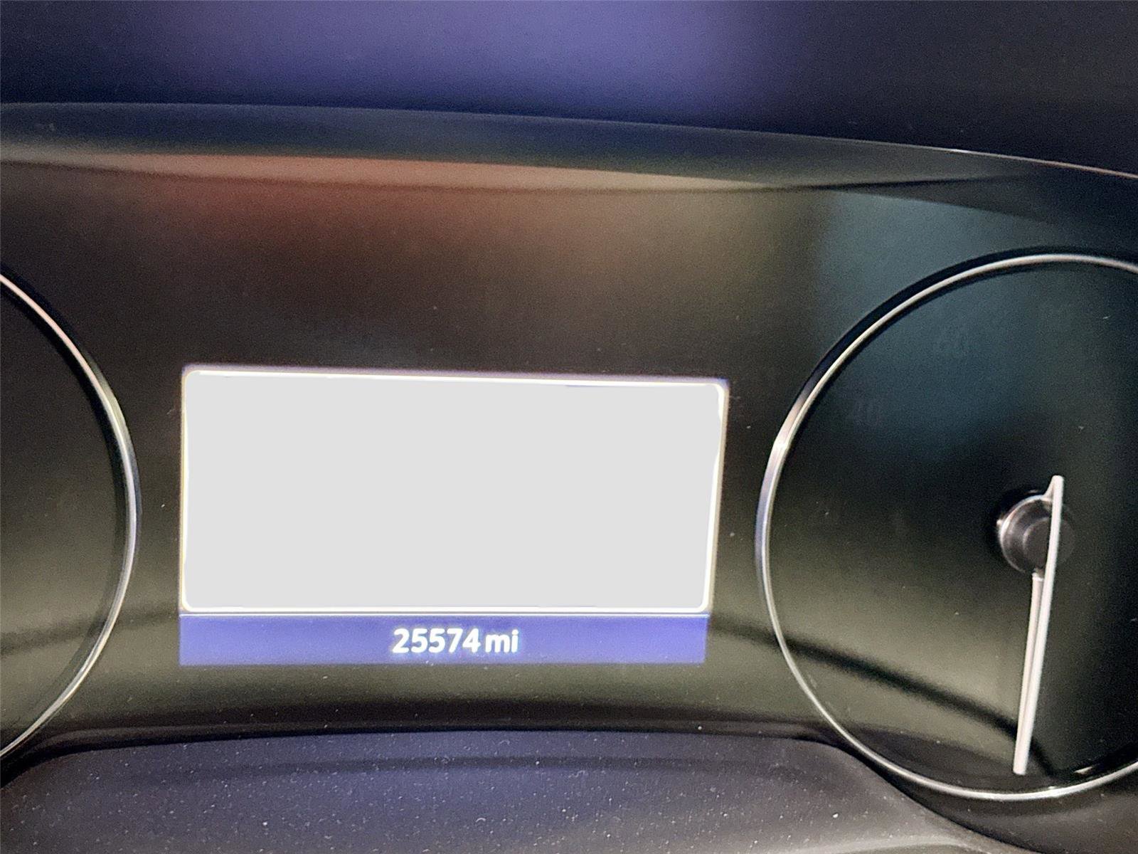 Used 2022 Buick Envision Preferred FWD image 3