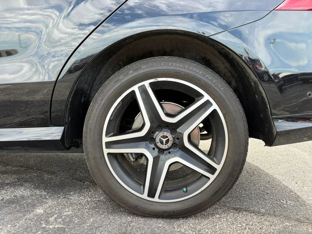 Used 2018 Mercedes-Benz GLE 350 4MATIC image 26