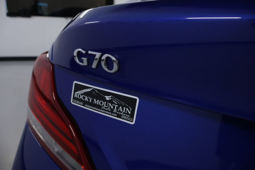 Used 2020 Genesis G70 2.0T w/ Elite Package image 10