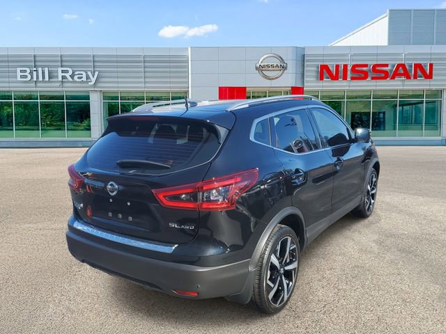 Certified 2022 Nissan Rogue Sport SL image 4
