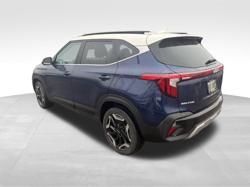 Used 2024 Kia Seltos SX image 9