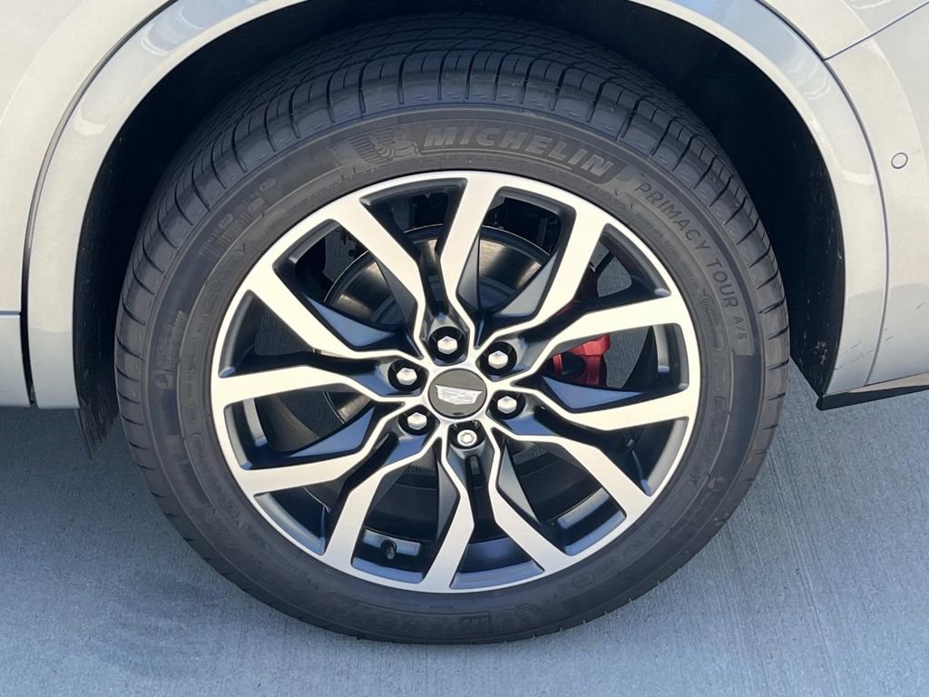 New 2025 Cadillac XT6 Sport w/ Platinum Package AWD/4WD image 11