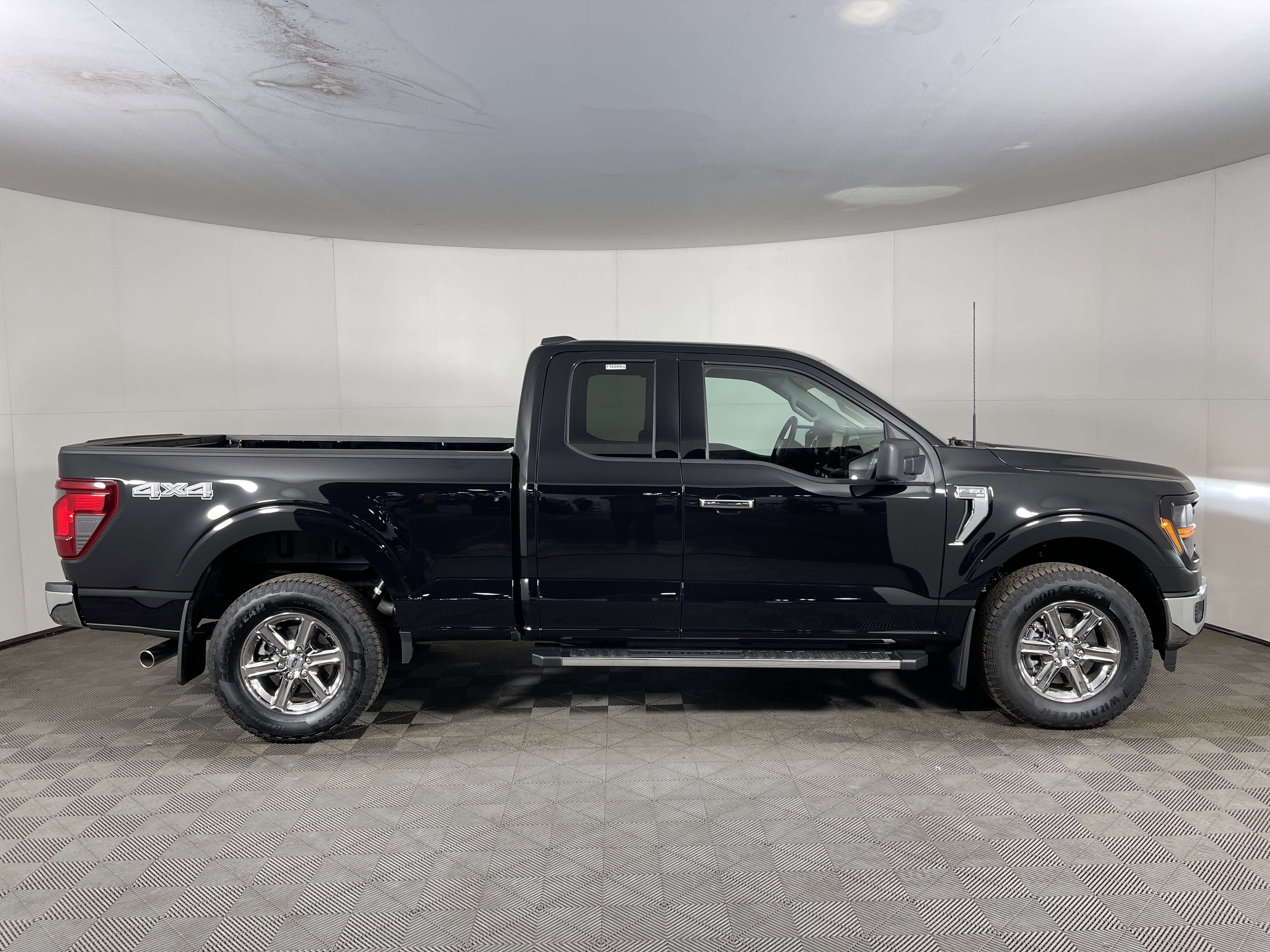 Used 2025 Ford F150 XLT w/ Equipment Group 301A Standard image 5