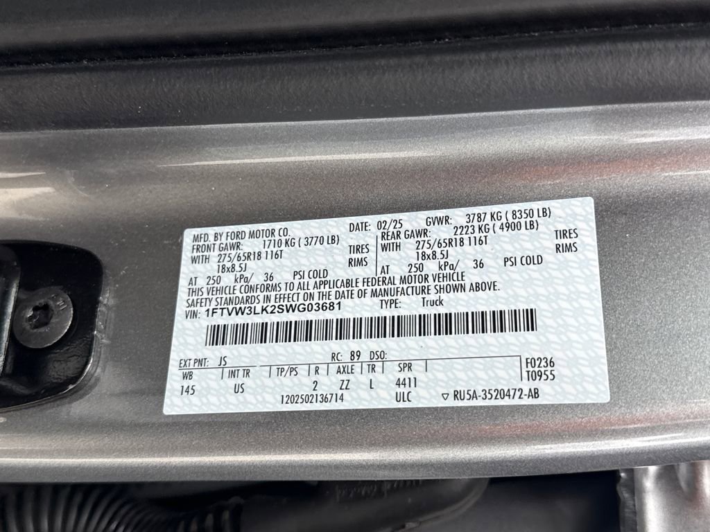 Used 2025 Ford F150 Lightning XLT AWD/4WD image 30