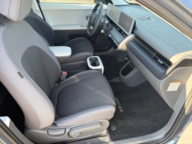 Certified 2024 Hyundai Ioniq 5 SEL RWD image 13