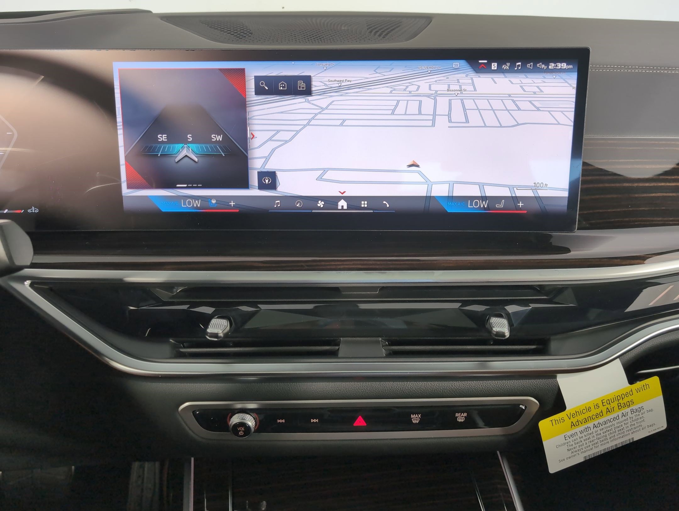 New 2026 BMW X7 M60i image 24