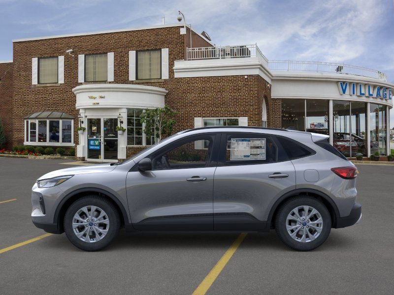 New 2026 Ford Escape Active w/ Active Premium Tech Pack FWD image 3