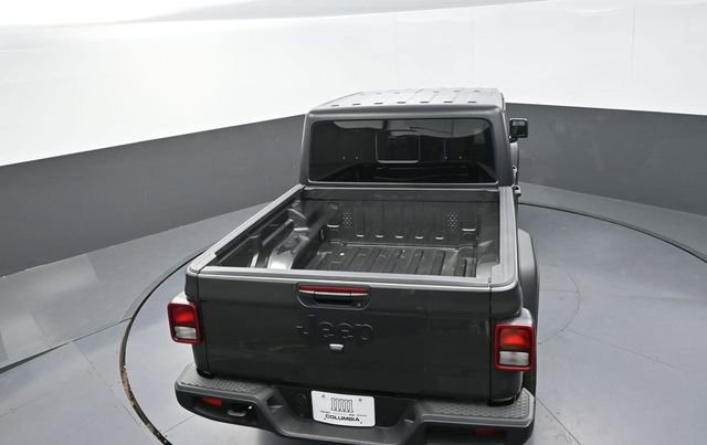 New 2025 Jeep Gladiator Sport image 17
