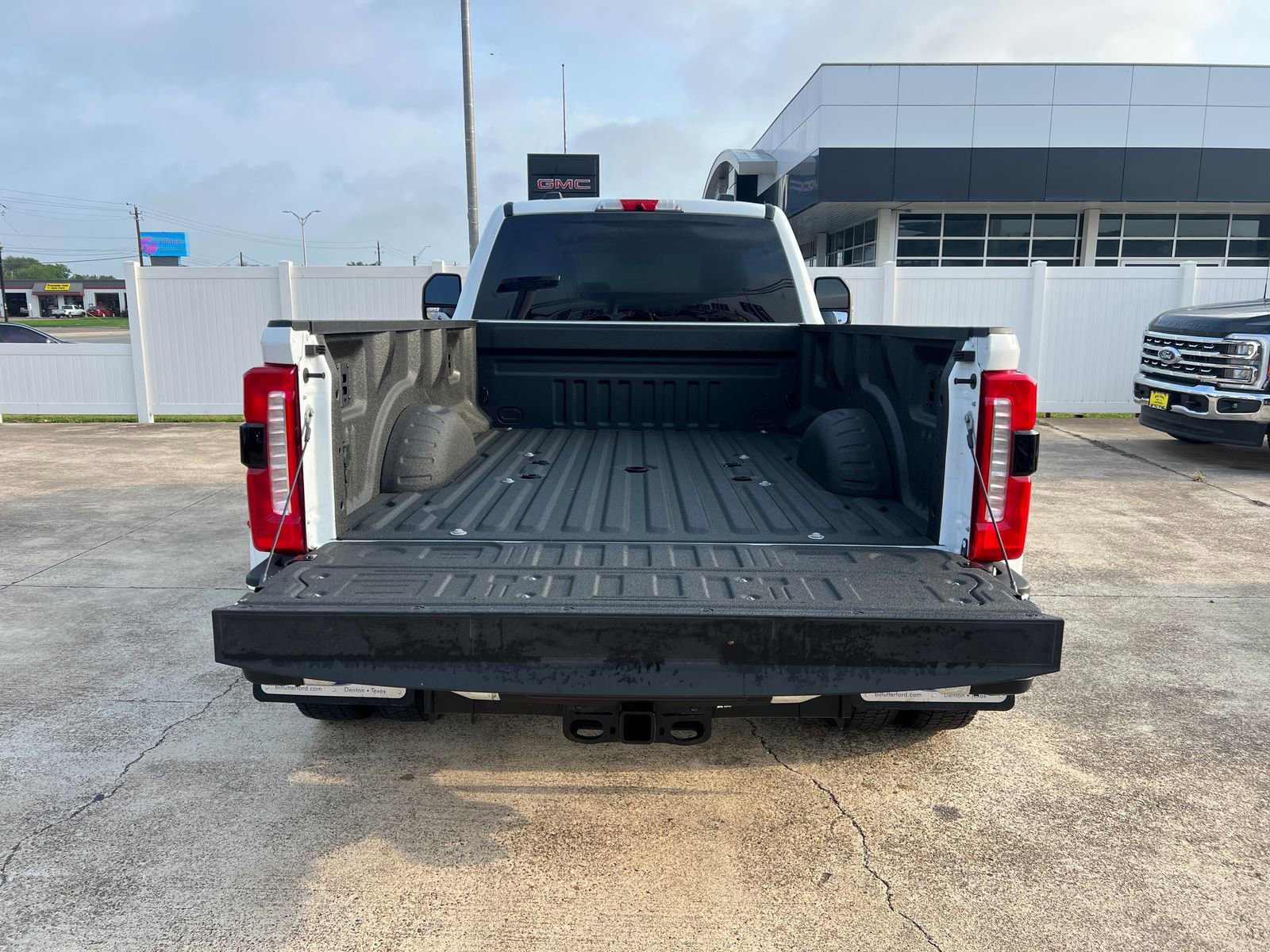 Used 2026 Ford F450 XLT w/ 360-Degree Camera Package AWD/4WD image 11