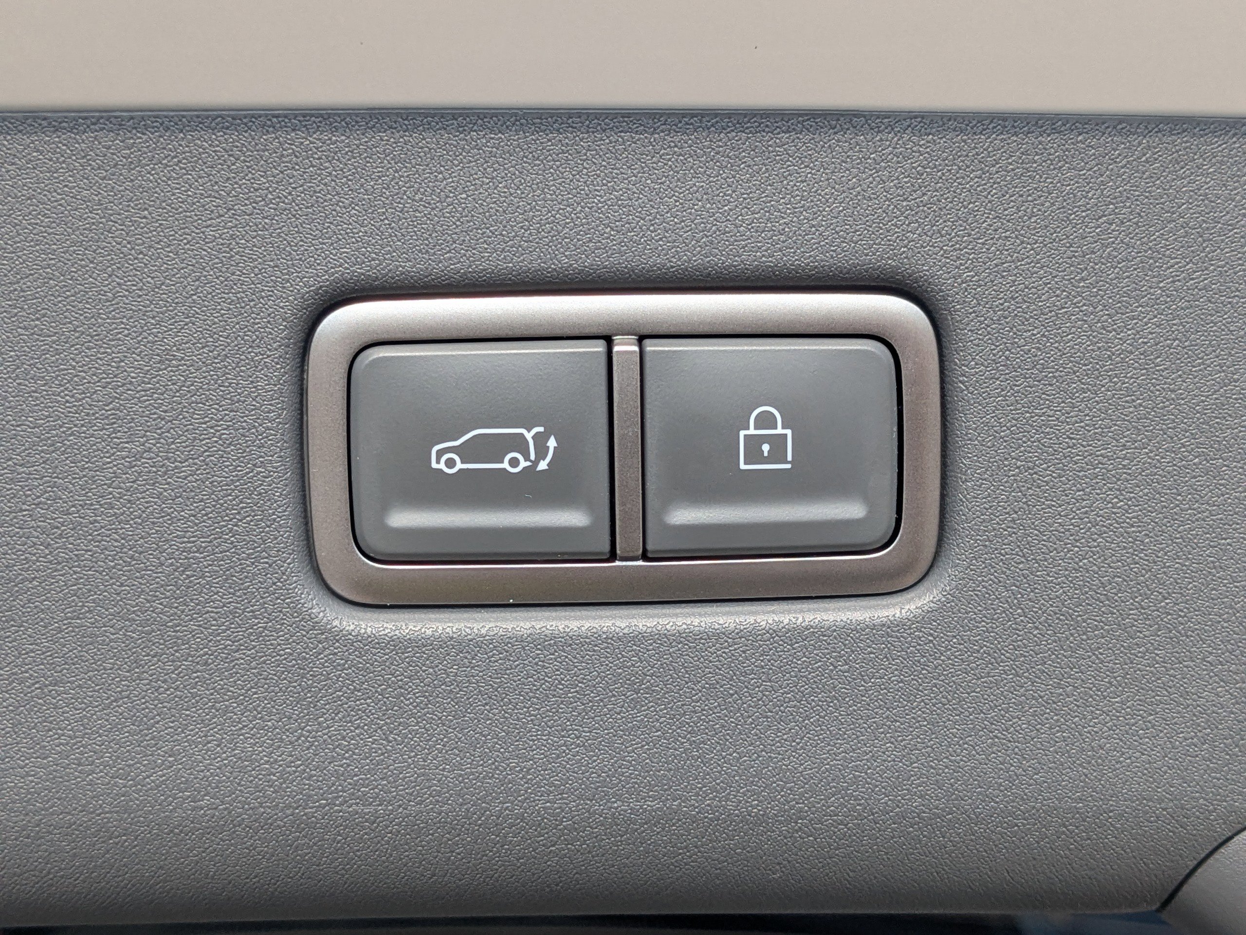 New 2026 Kia EV9 Light RWD image 16