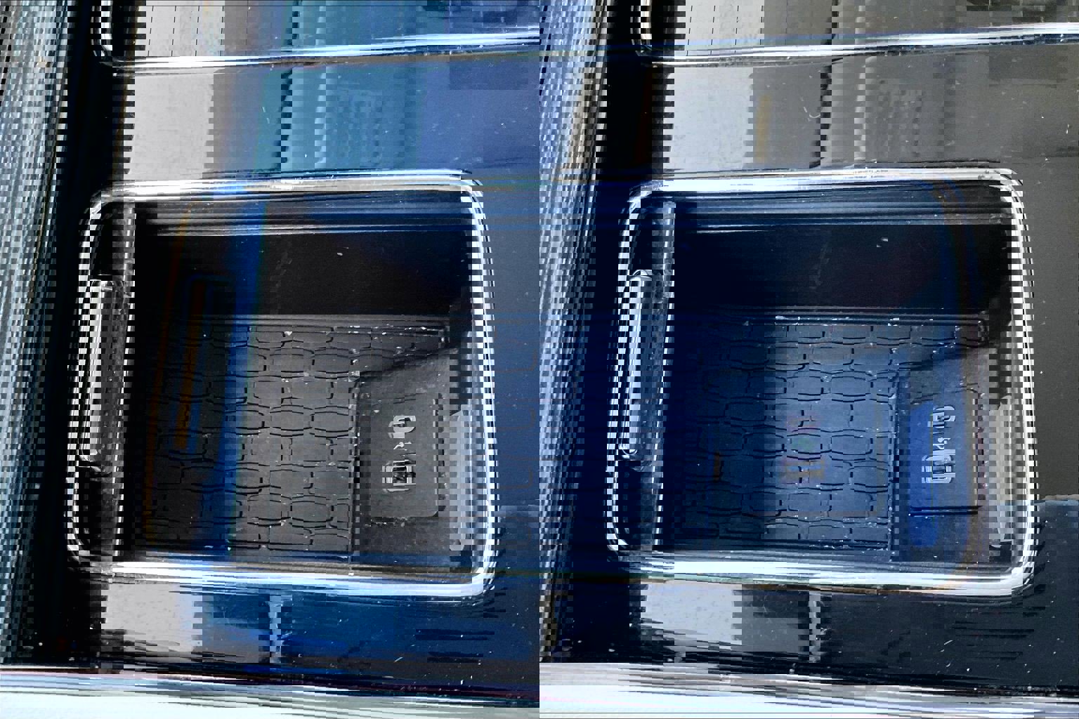 Used 2022 Lincoln Aviator Black Label w/ Dynamic Handling Package AWD/4WD image 16