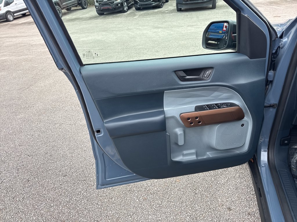 Certified 2024 Ford Maverick Lariat AWD/4WD image 14