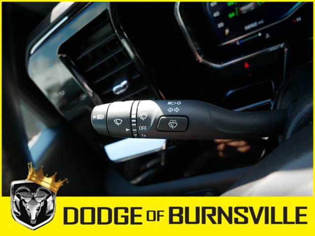 Used 2024 Chevrolet Silverado 3500 LT w/ Convenience Package AWD/4WD image 25