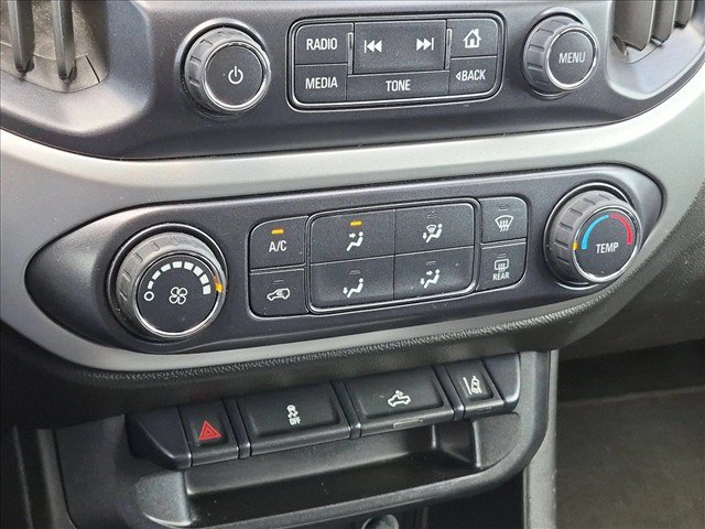 Used 2018 Chevrolet Colorado LT w/ LT Convenience Package RWD image 25