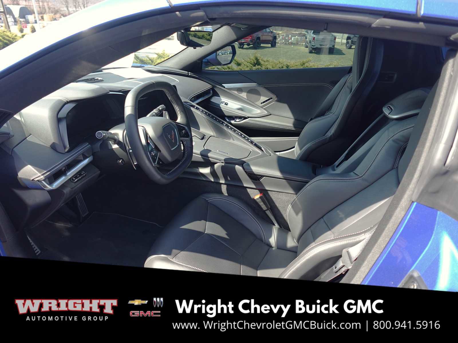 Used 2023 Chevrolet Corvette Stingray Preferred Conv w/ 2LT image 23