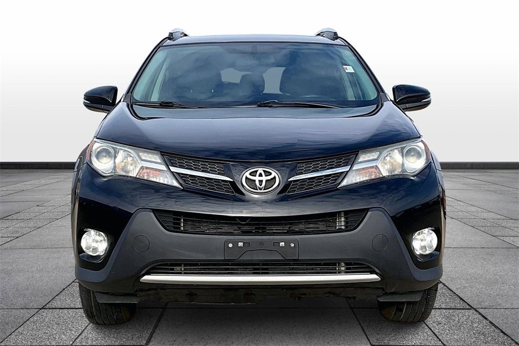 Used 2013 Toyota RAV4 XLE image 3