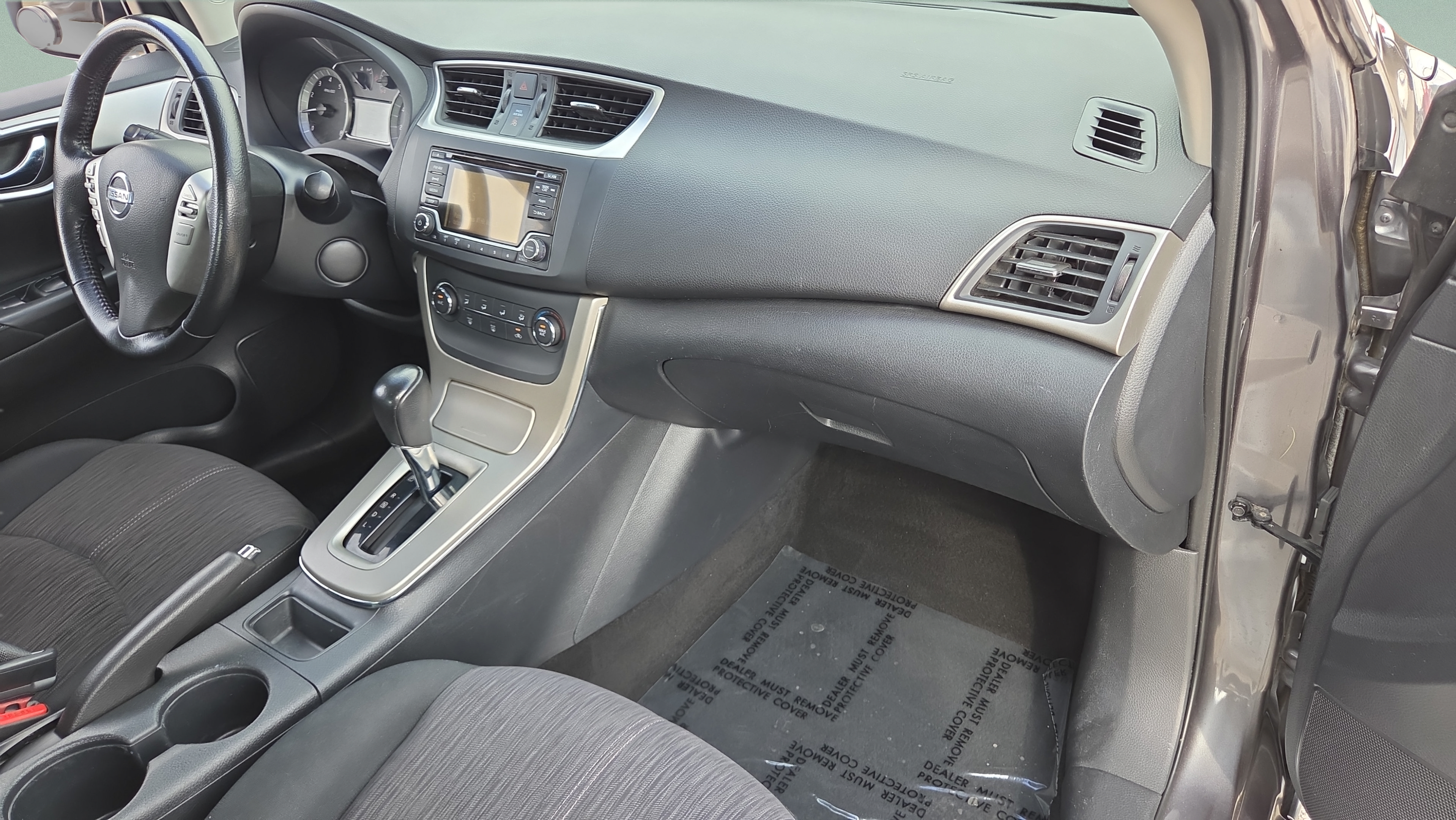 Used 2015 Nissan Sentra SV FWD image 16