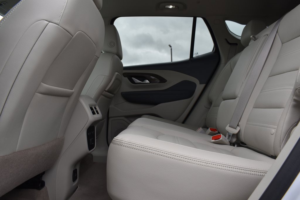 Certified 2022 GMC Terrain Denali w/ Denali Premium Package image 9