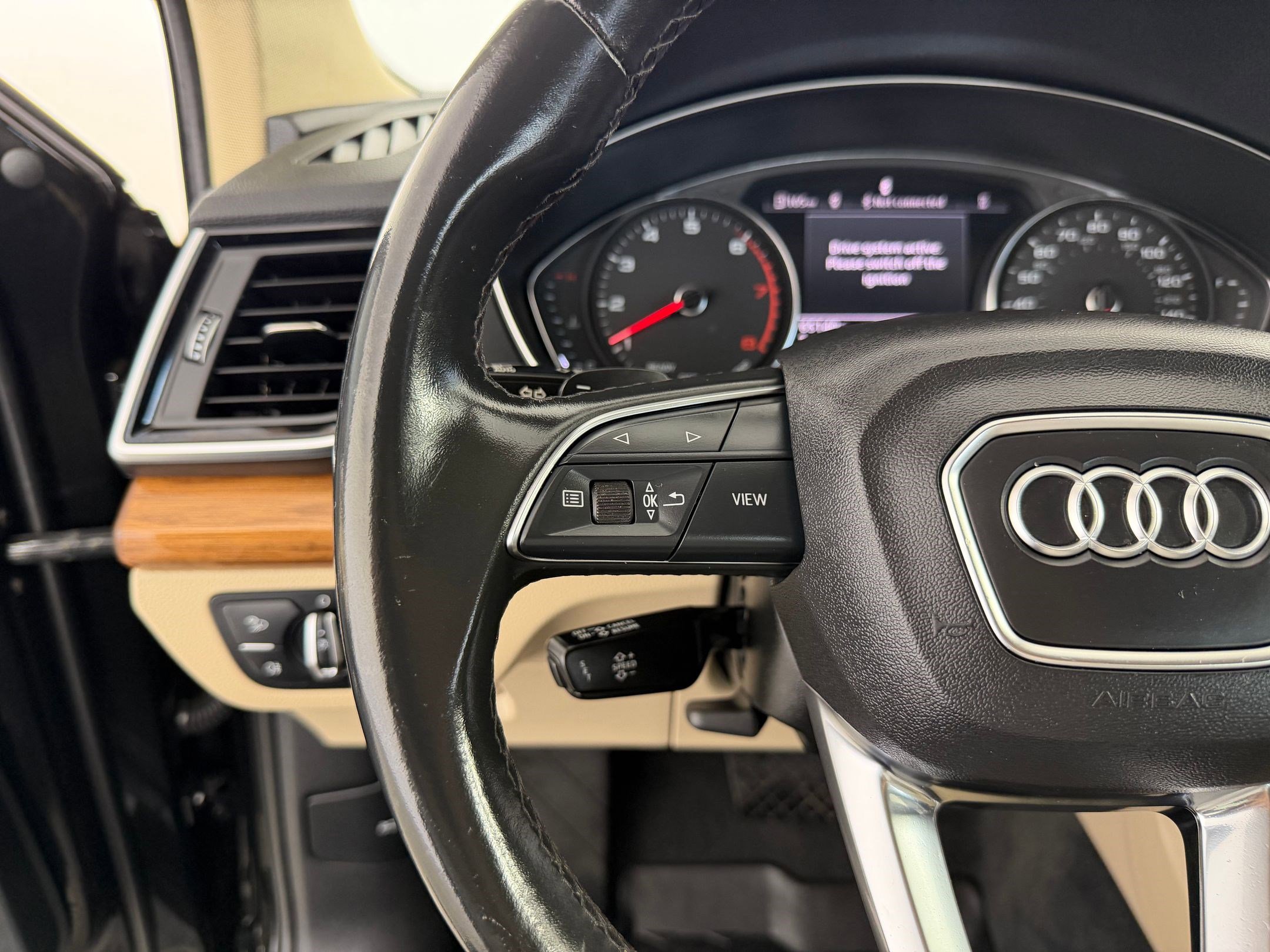 Used 2022 Audi Q5 2.0T Premium AWD/4WD image 16