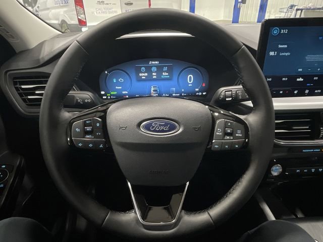 New 2025 Ford Escape SE w/ PHEV Premium Package image 15