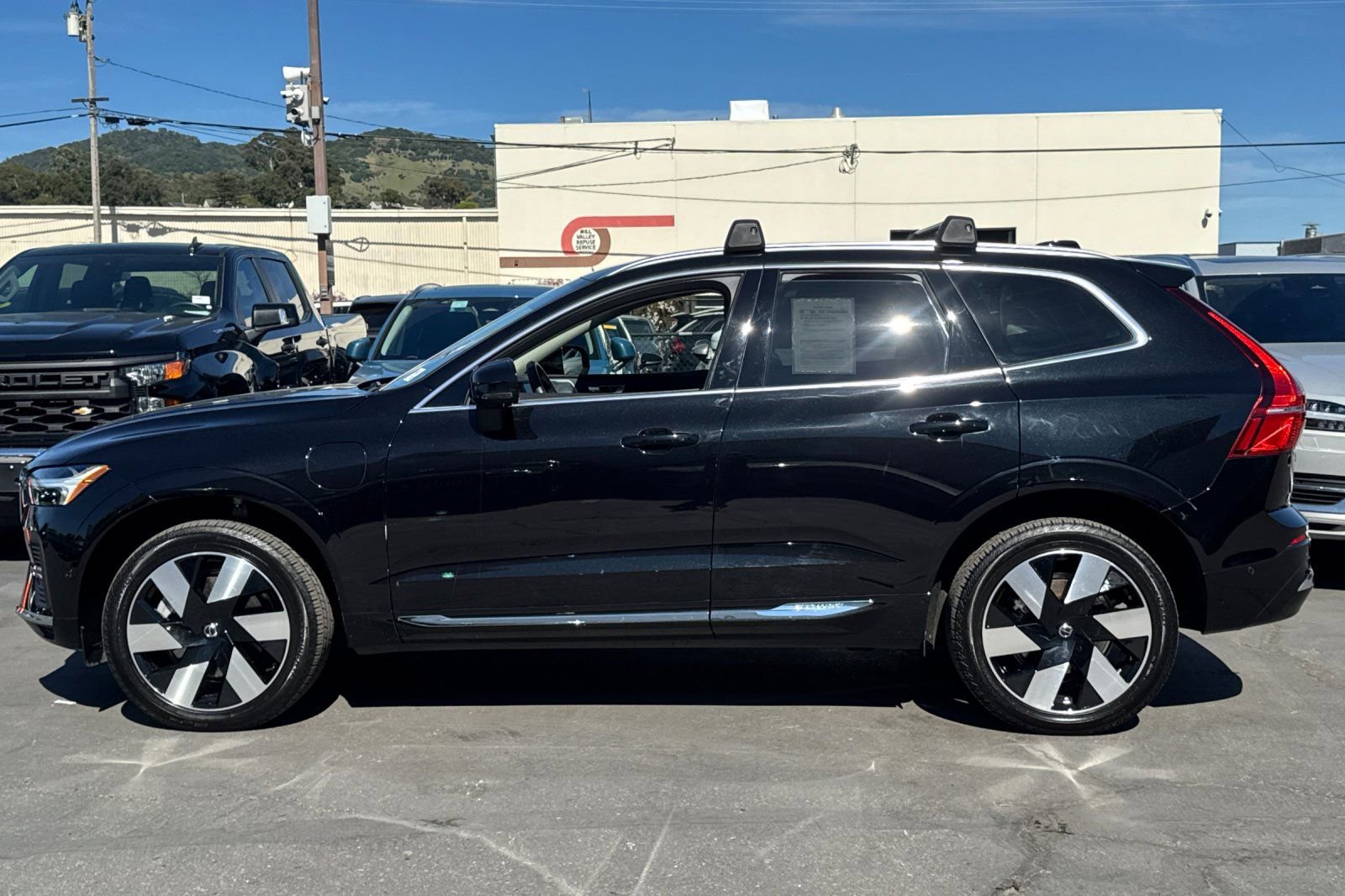 Certified 2023 Volvo XC60 T8 Ultimate image 6