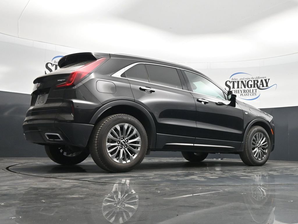 Used 2024 Cadillac XT4 Premium Luxury FWD image 32