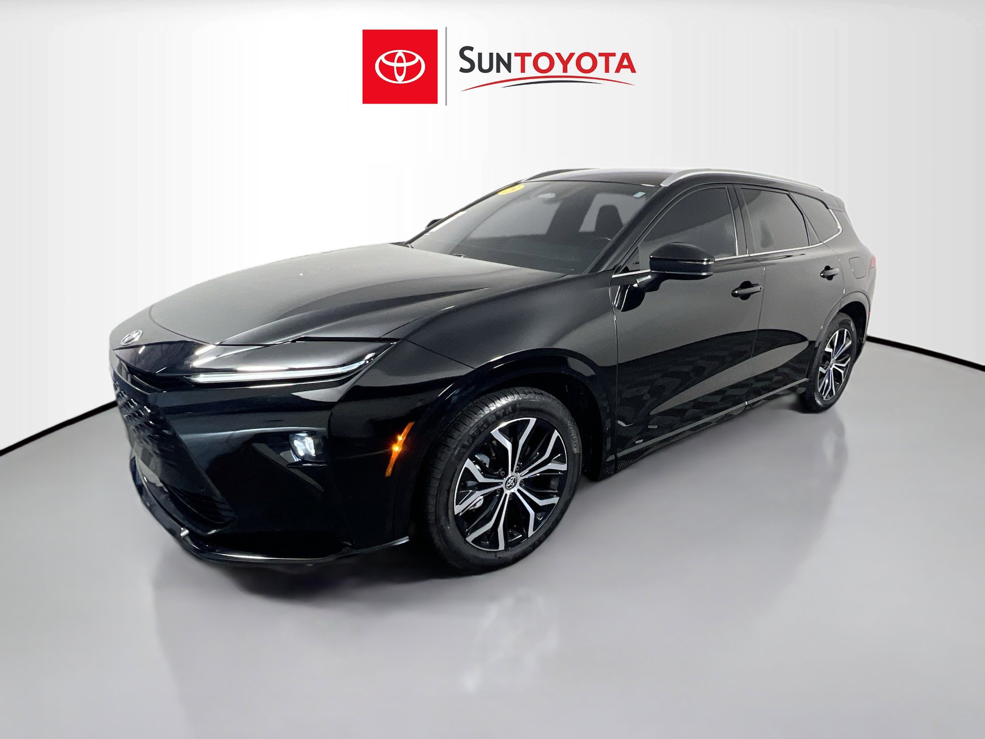 Used 2025 Toyota Crown Signia AWD/4WD image 9
