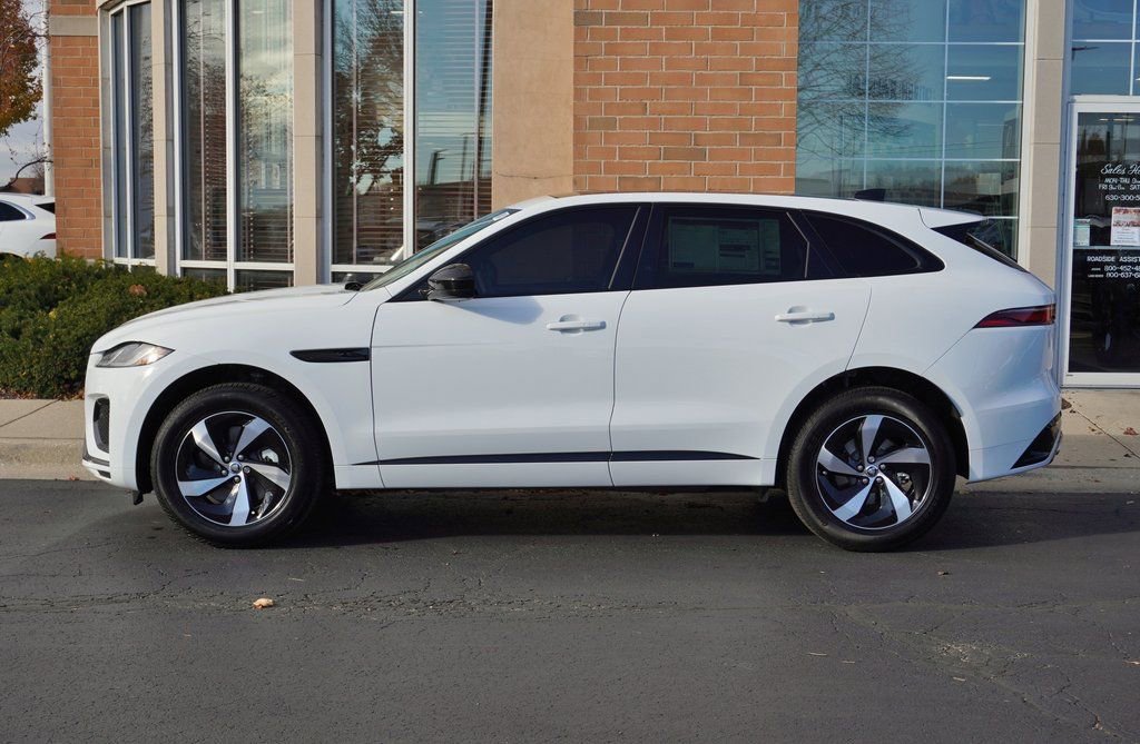 Used 2025 Jaguar F-PACE R-Dynamic S AWD/4WD image 2
